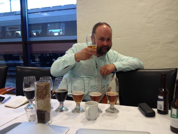 Anders Christensen
drikker øl fra To Tårn